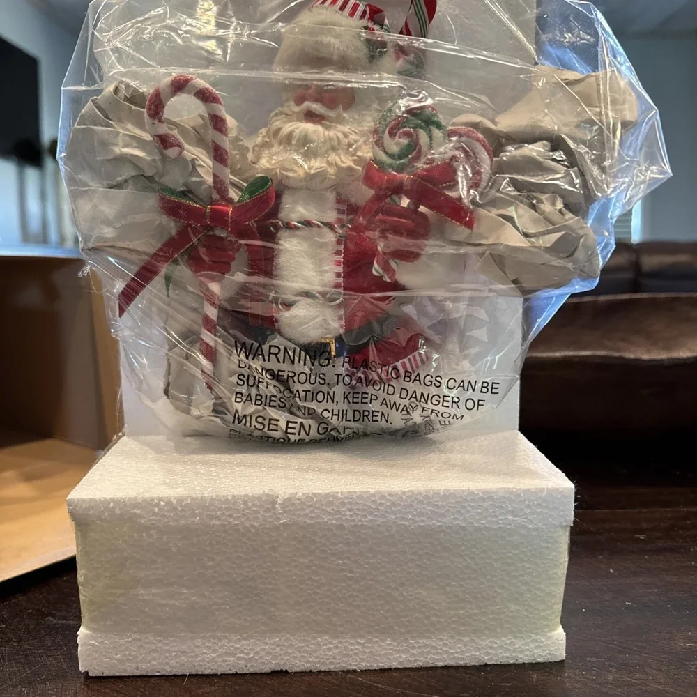Department‎ 56 Possible Dreams Peppermint Santa #6002934D NEW IN BOX
